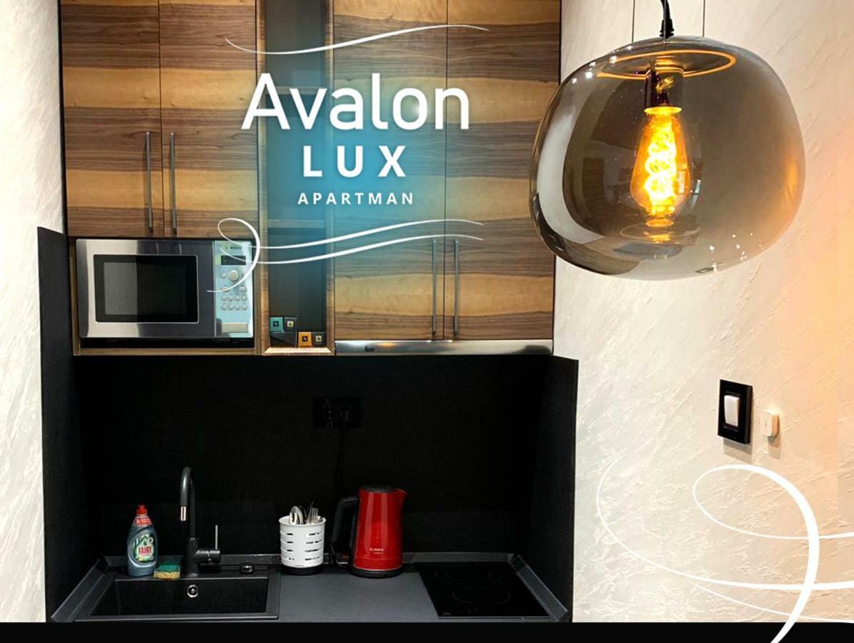 Avalon Lux Studio Apartment 노비사드 외부 사진