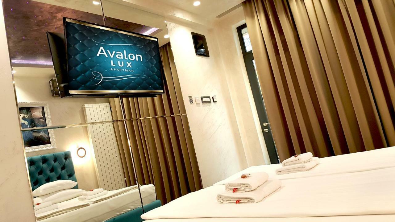 Avalon Lux Studio Apartment 노비사드 외부 사진
