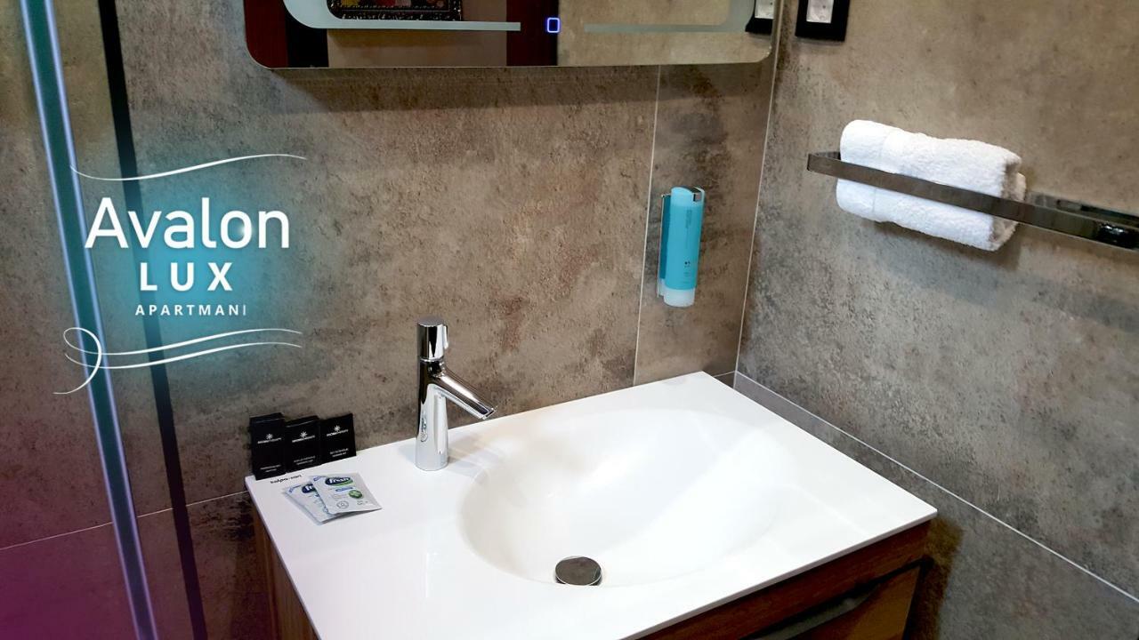 Avalon Lux Studio Apartment 노비사드 외부 사진