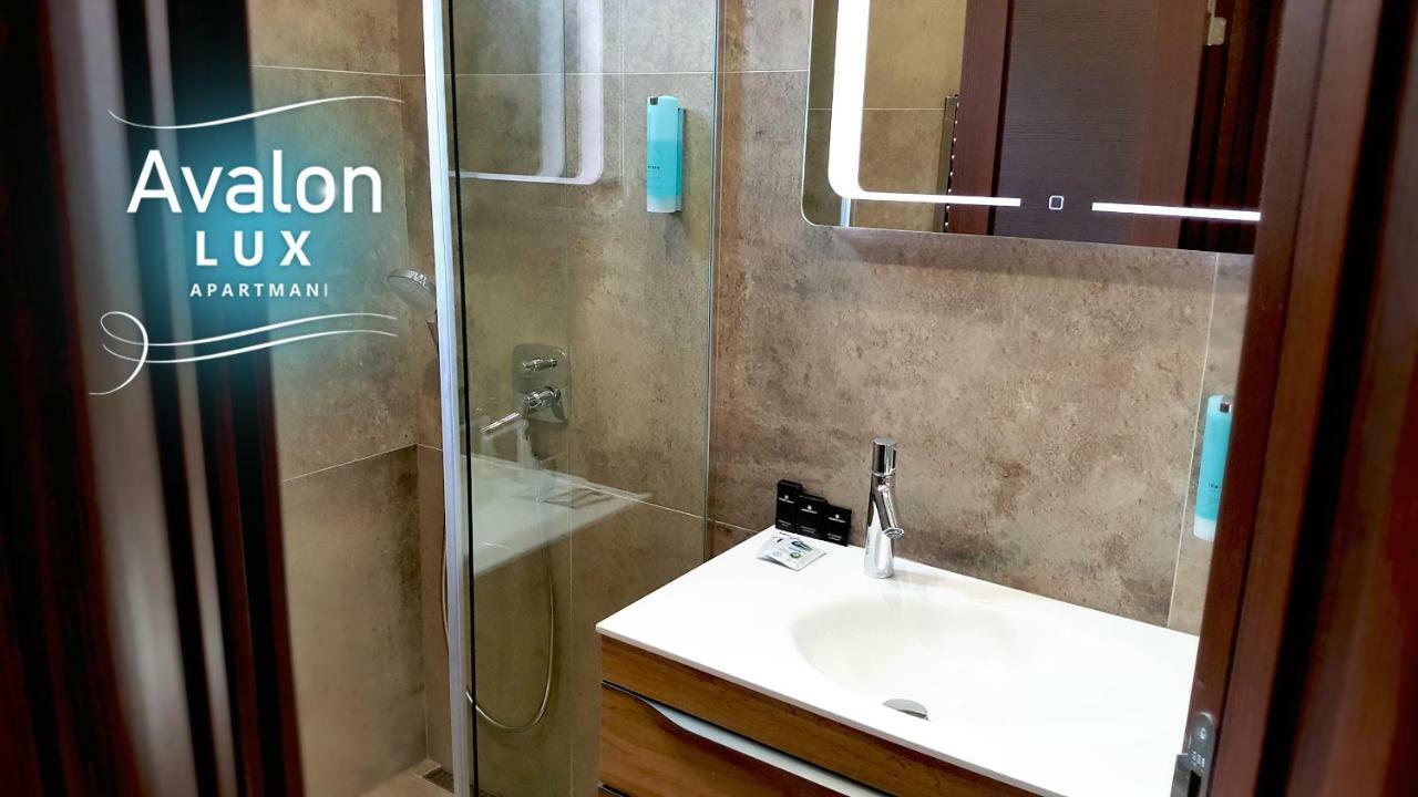 Avalon Lux Studio Apartment 노비사드 외부 사진